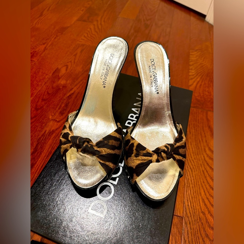Dolce & Gabbana Shoes, Size 37,5